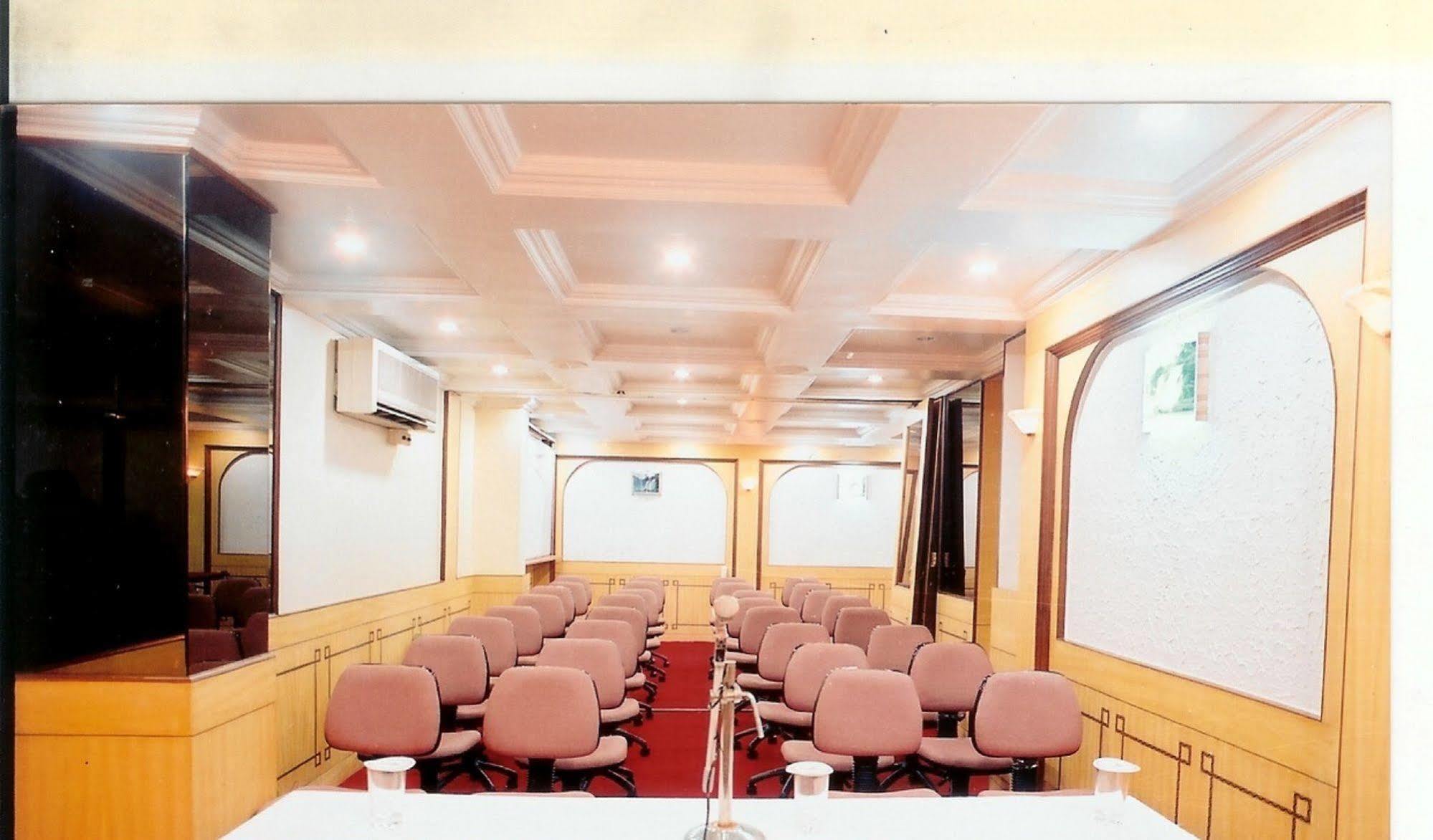 Hotel Swan Inn Pune Exterior foto
